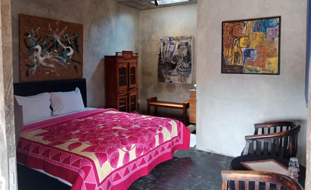 Rumah Paros & Gallery Sukawati Exterior foto